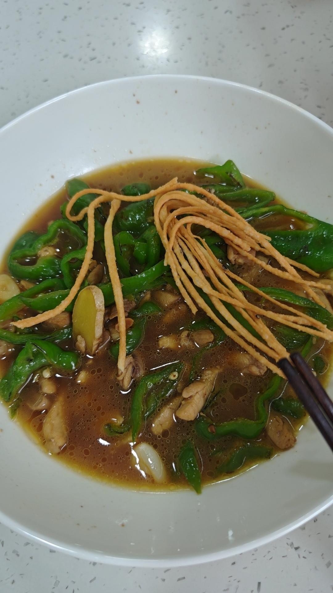 正宗辣椒炒肉