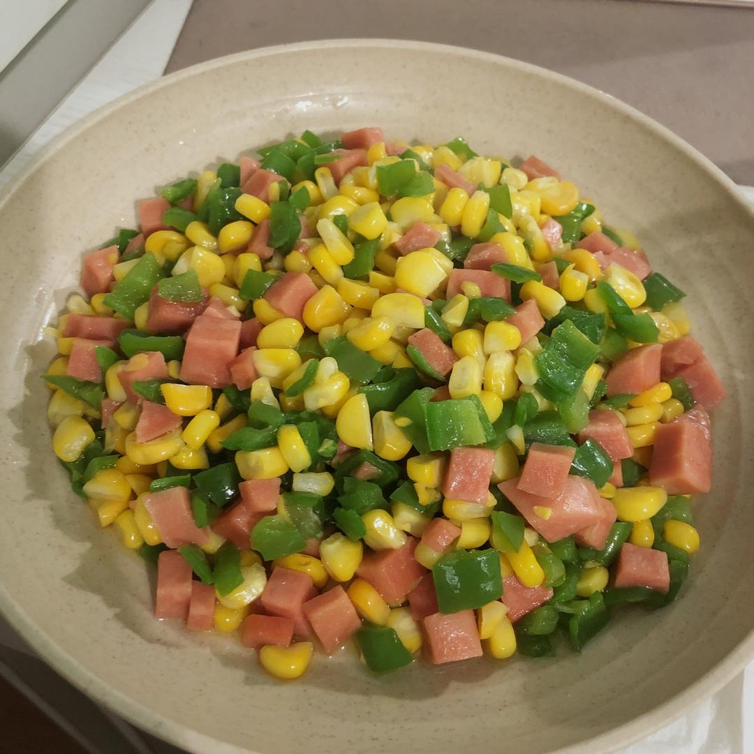 火腿肠玉米粒