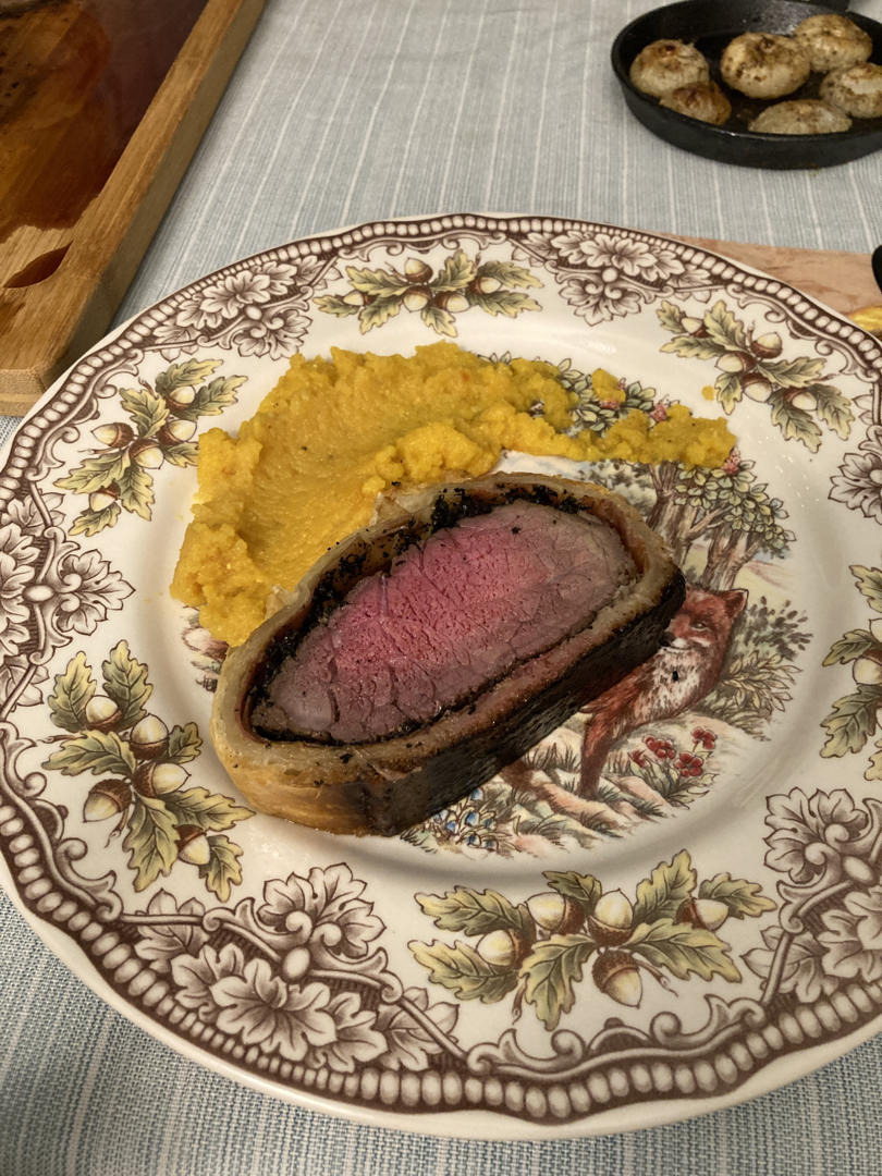 惠灵顿牛排 Beef Wellington