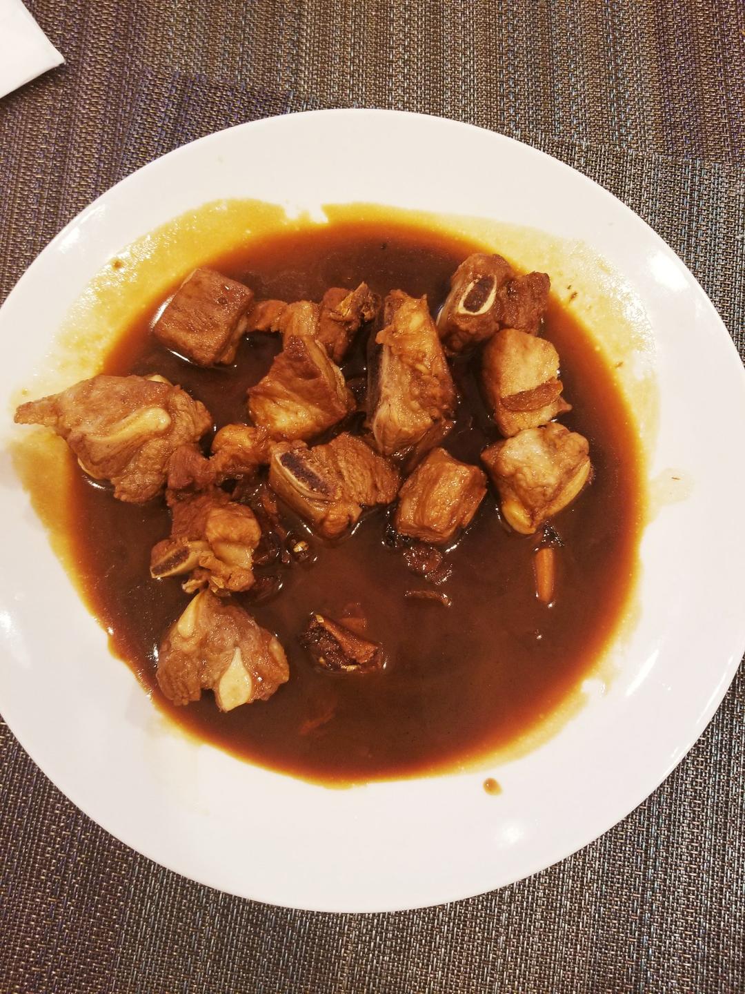 红烧排骨