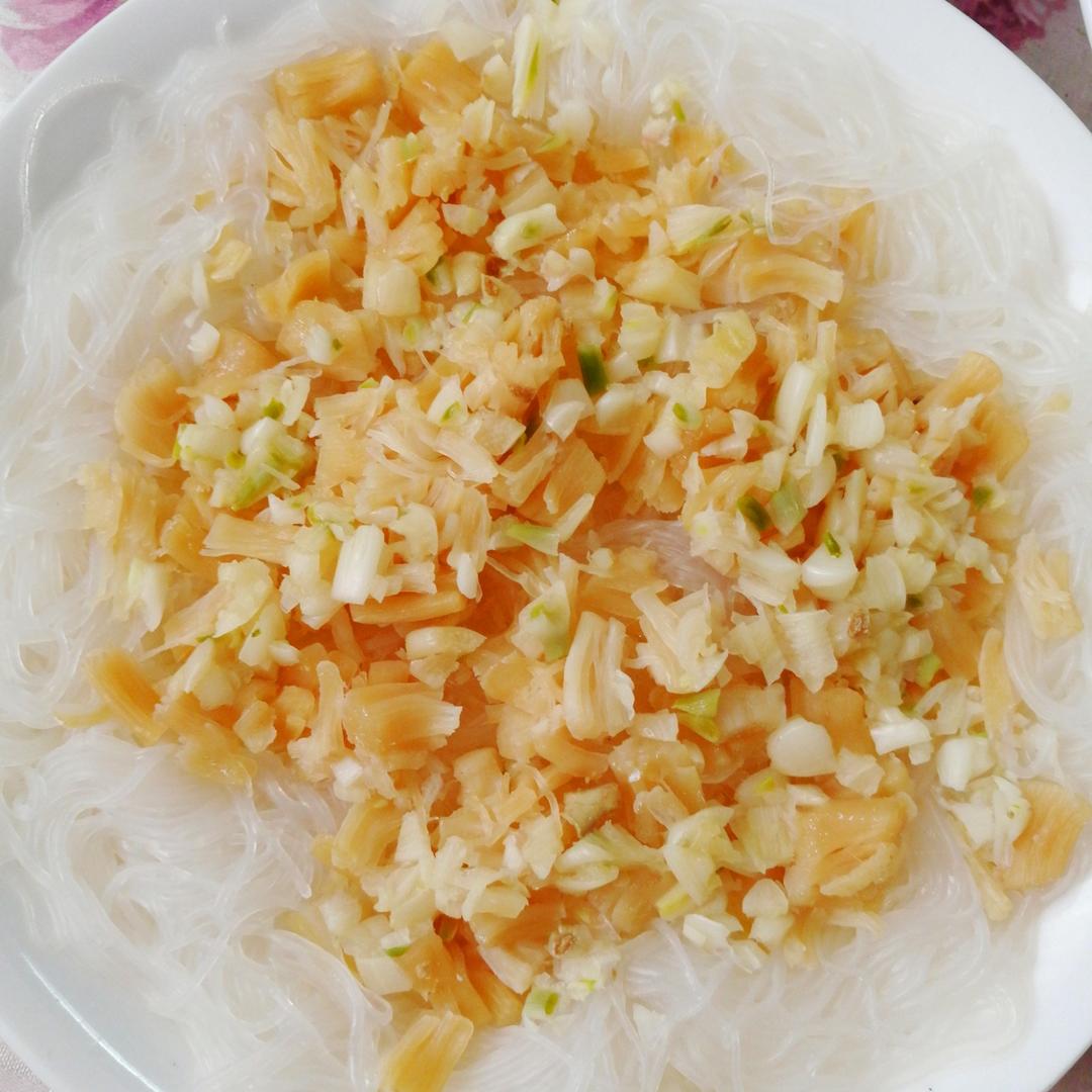 蒜蓉瑶柱粉丝蒸冬瓜