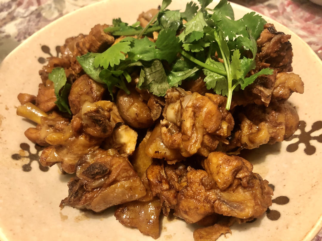 红烧栗子鸡块