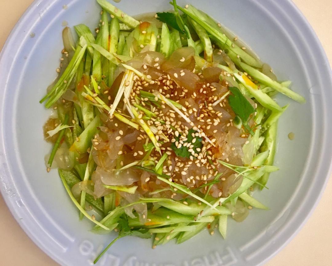 海蜇拌黄瓜的做法