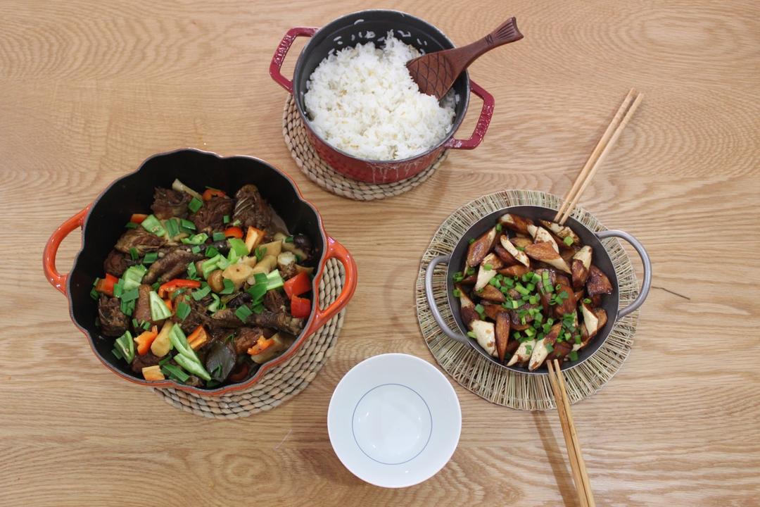 油焖茭白
