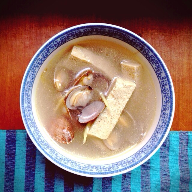 豆腐蛤蜊汤