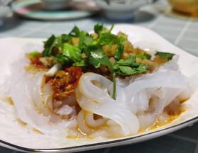 【湘潭刮凉粉的做法步骤图,湘潭刮凉粉怎么做好吃】丫丫老爸_下厨房