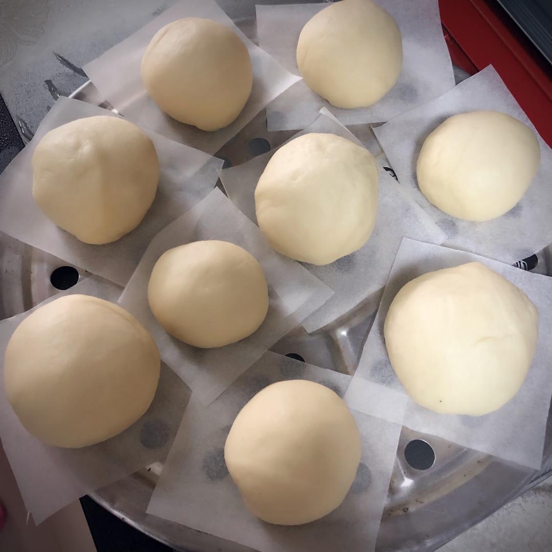 新手做馒头也能100%成功——附上非常详细的视频步骤（一次发酵法）