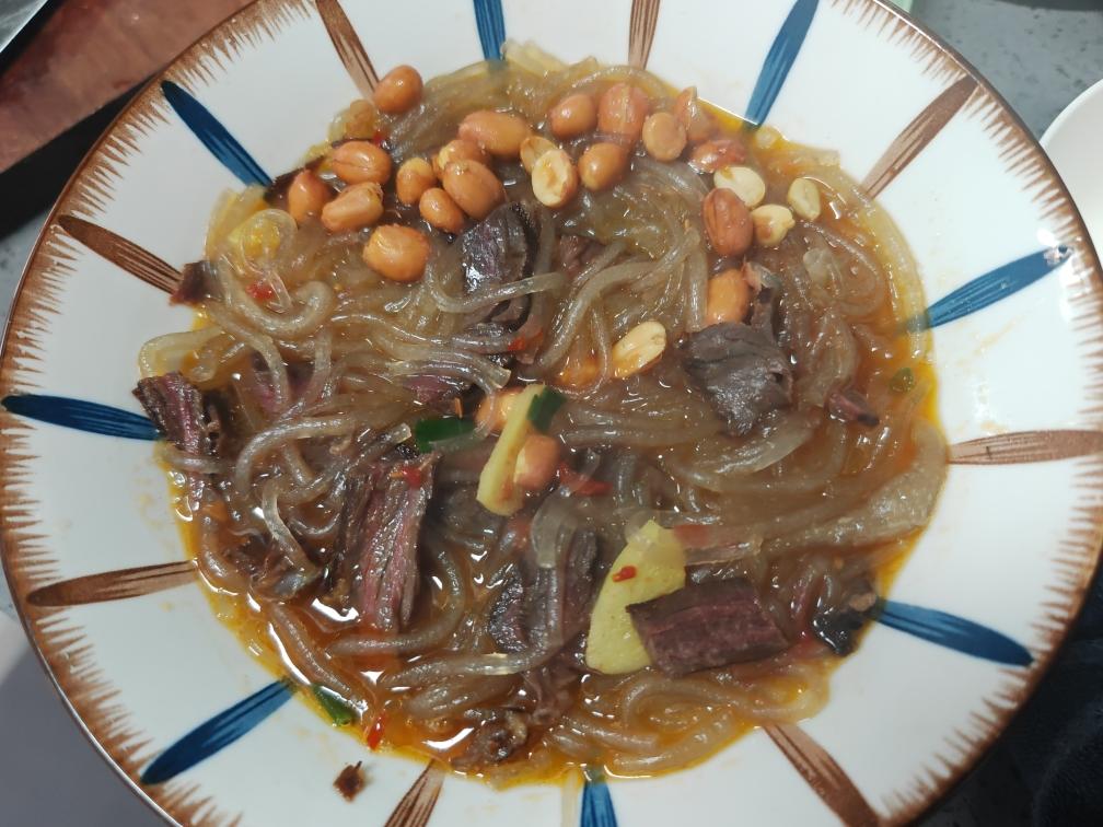 湖南人超爱的牛肉红薯粉+剁辣椒