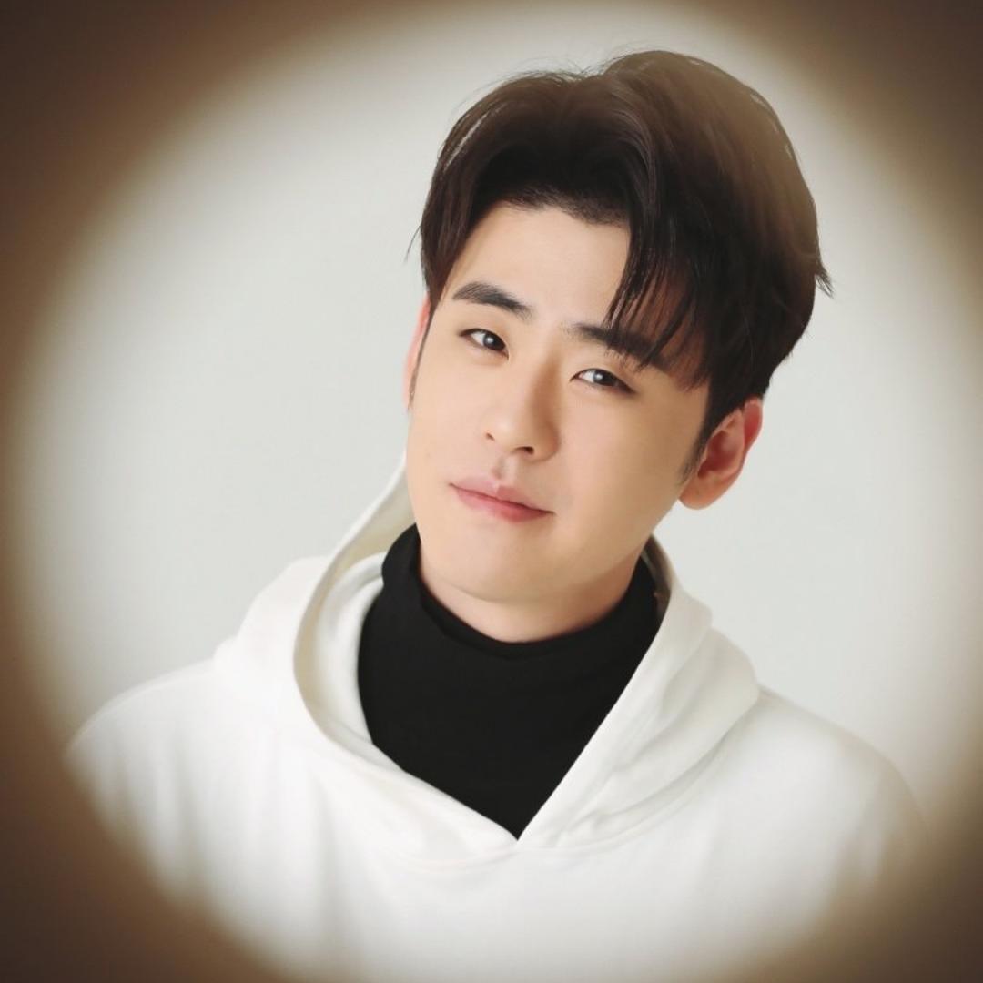 蜜桃罐头爱烘焙