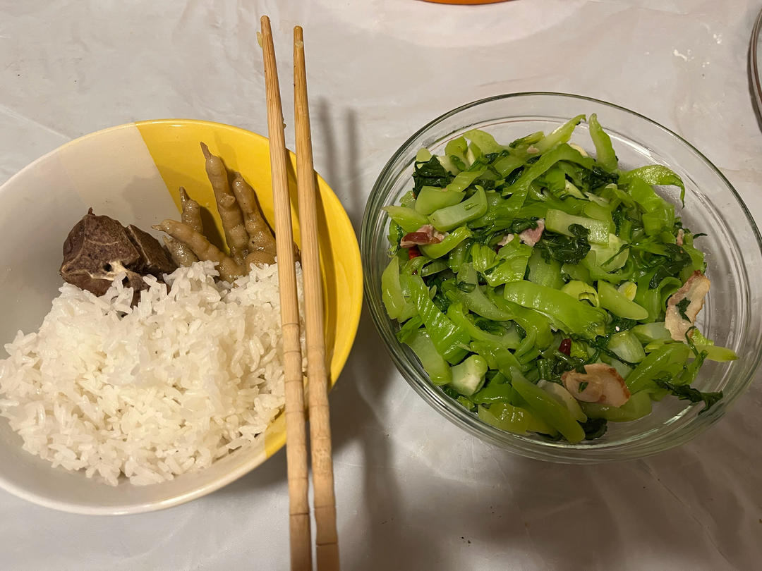 腊肉炒芥菜(冲菜)