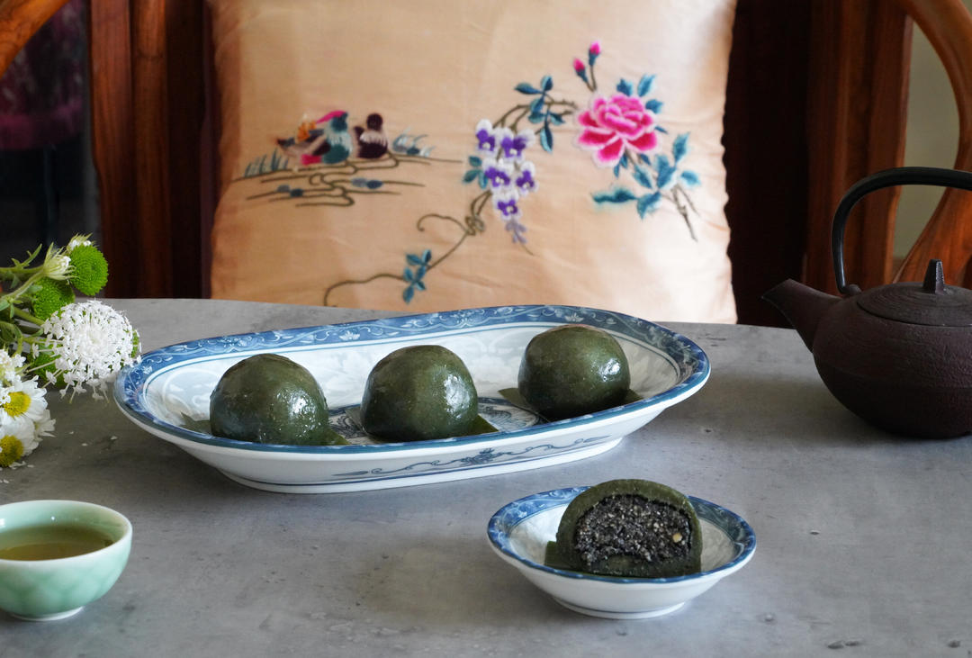 清明必吃的艾草青团