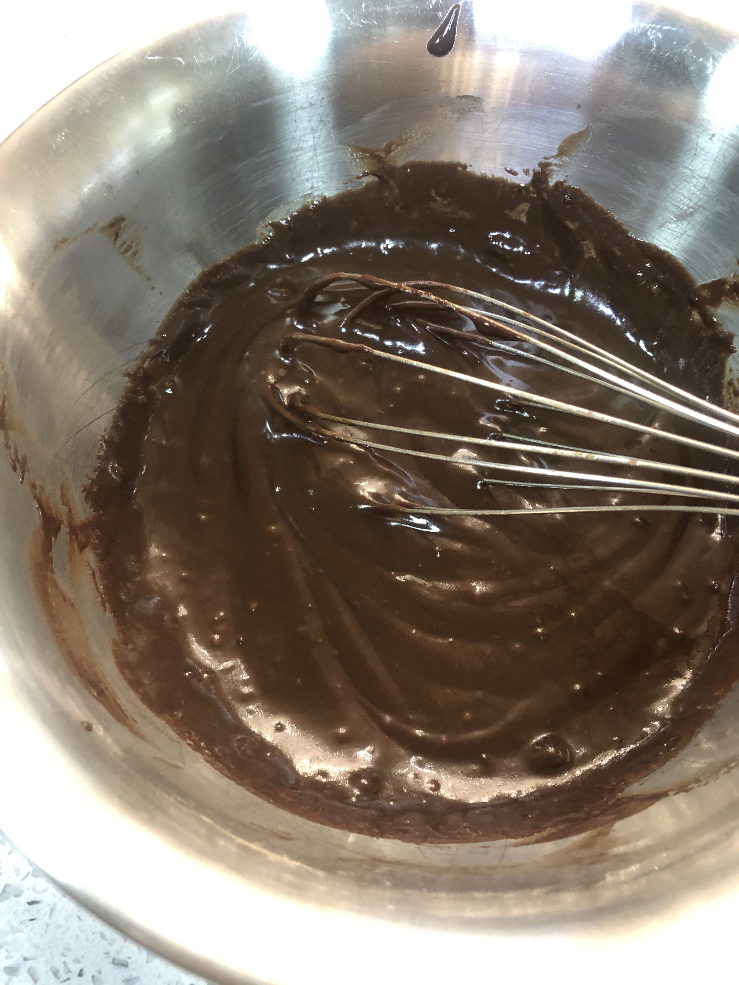 简单好吃的新手巧克力戚风蛋糕（蛋糕胚）6寸的做法 步骤5