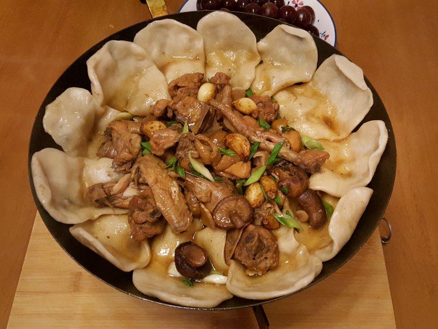 地锅鸡+自制红油【曼食慢语】