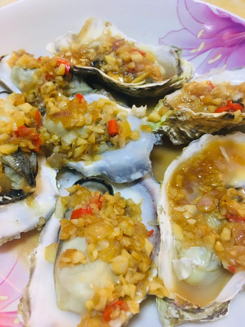 想减肥的初学者做的超简单蒸蒜蓉生蚝