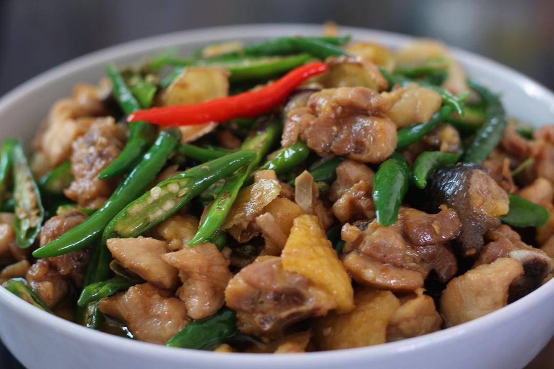 尖椒鸡的做法