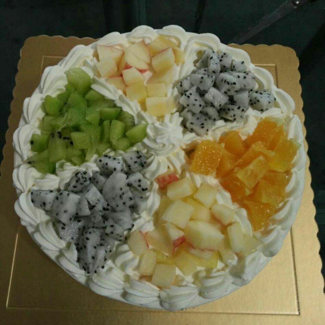 《Tinrry+》草莓奶油蛋糕（8寸配方）