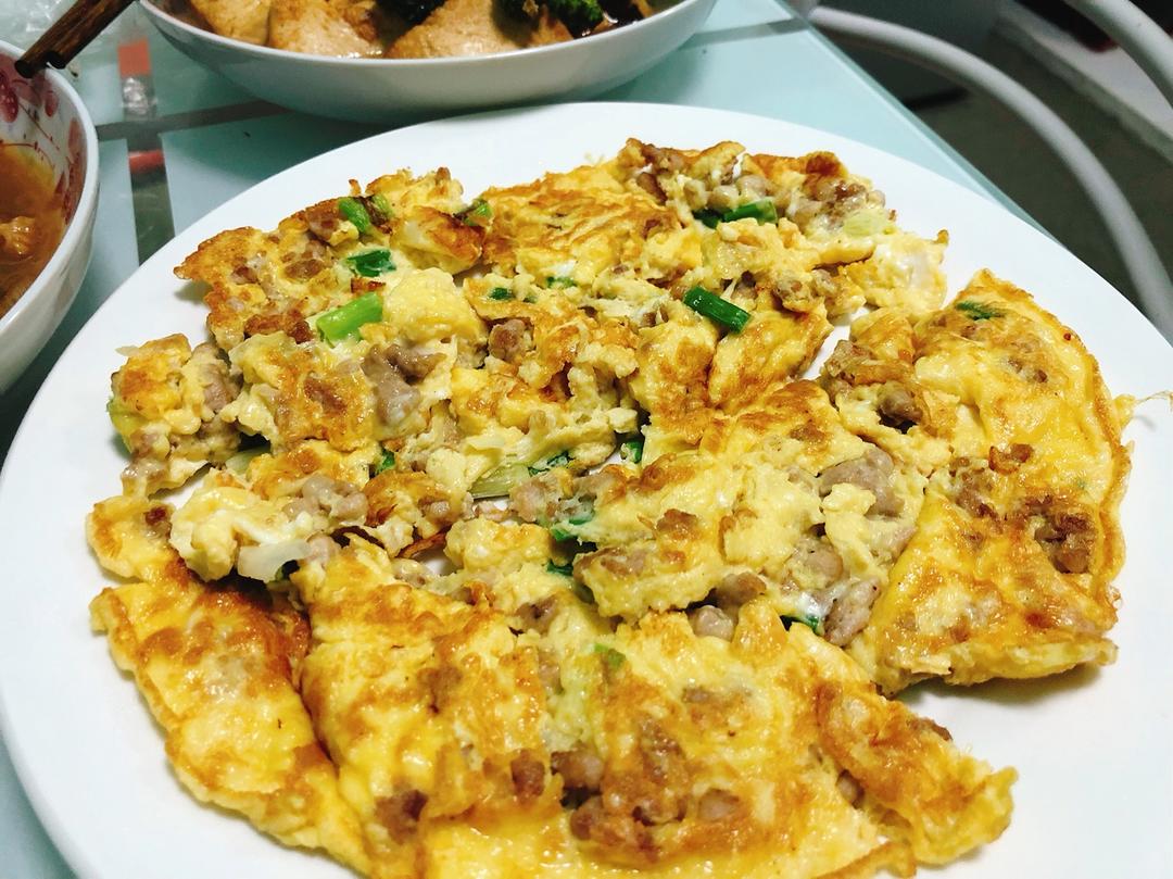 肉碎葱花煎蛋饼