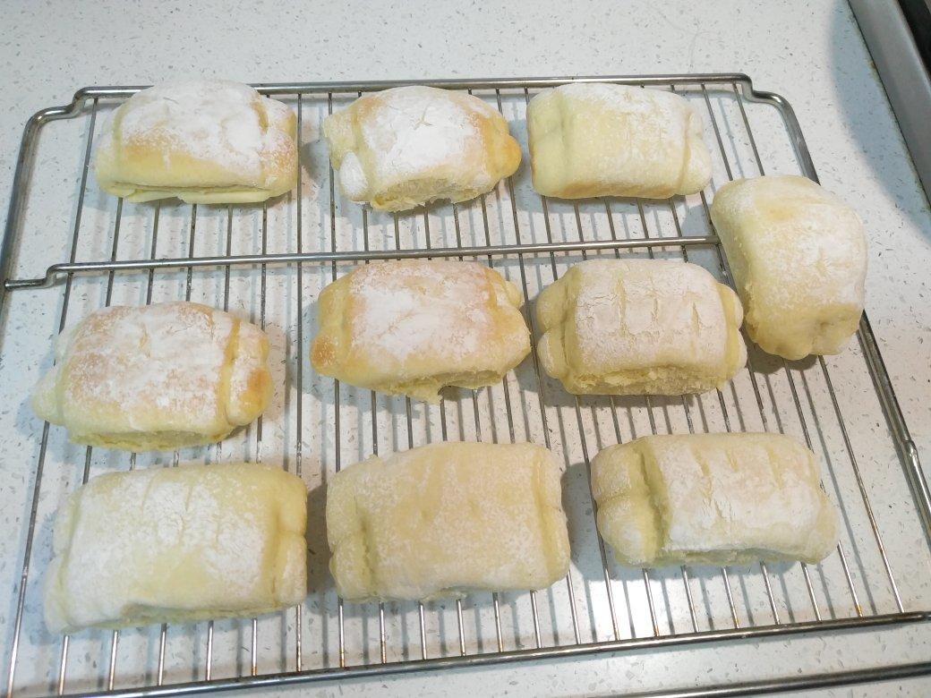 软到不知所措的牛奶卷