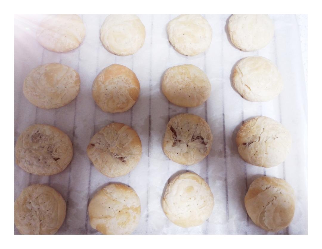 酥皮绿豆饼   酥得掉渣渣