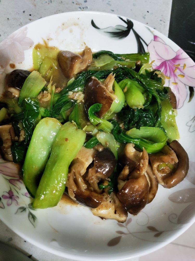 蚝油香菇小油菜