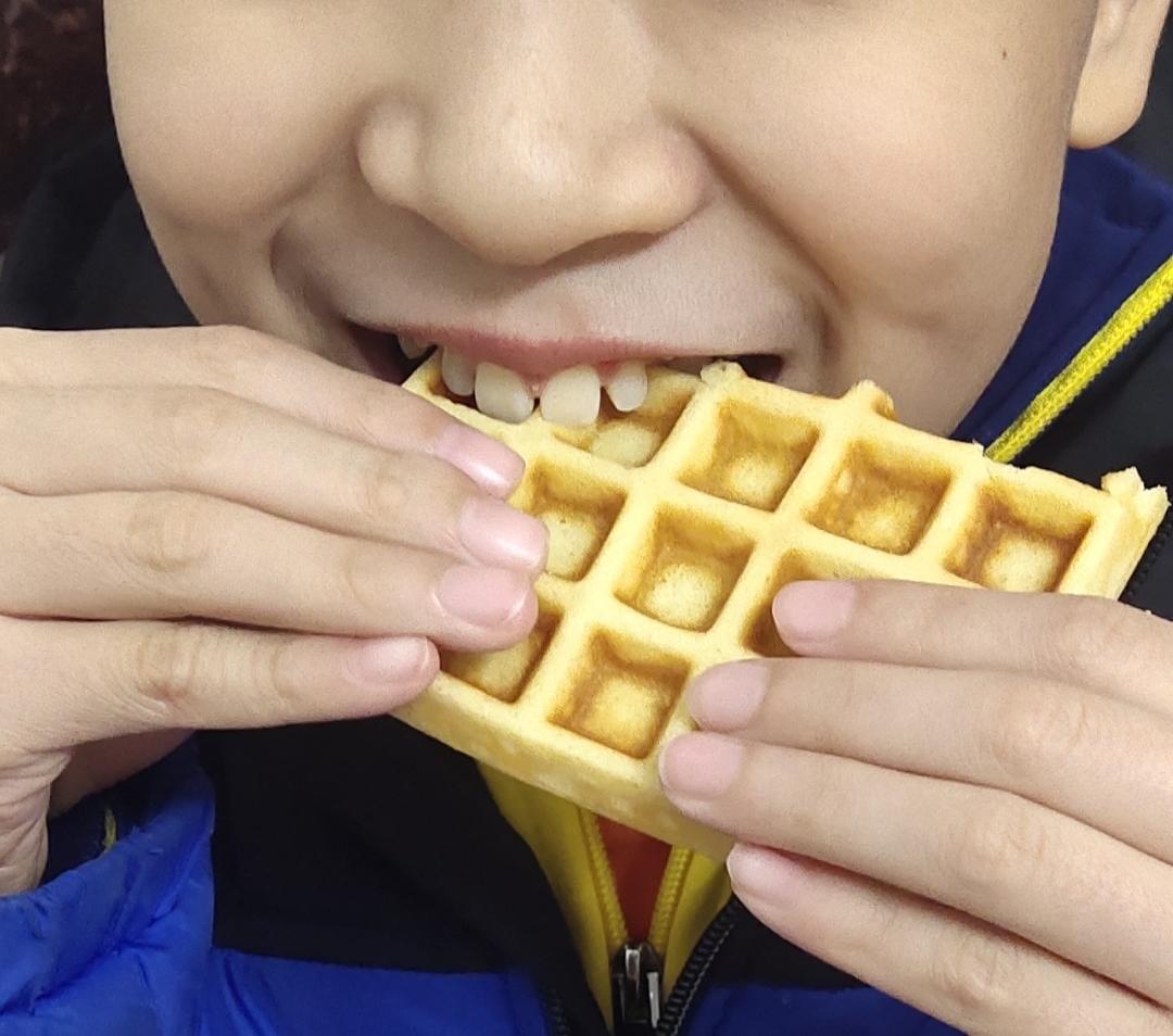 超简单的华夫饼，适合小朋友自制