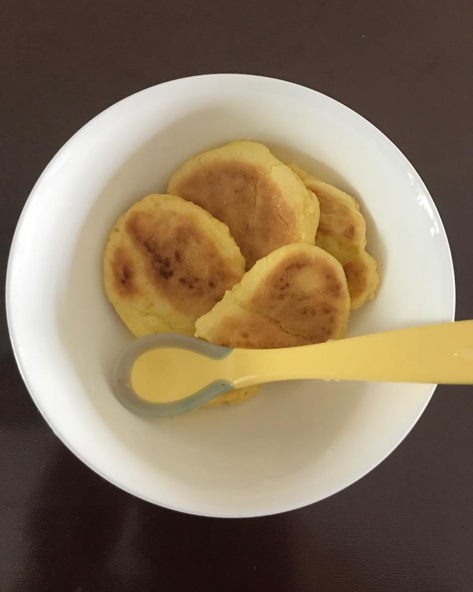 蛋黄米粉饼 宝宝辅食