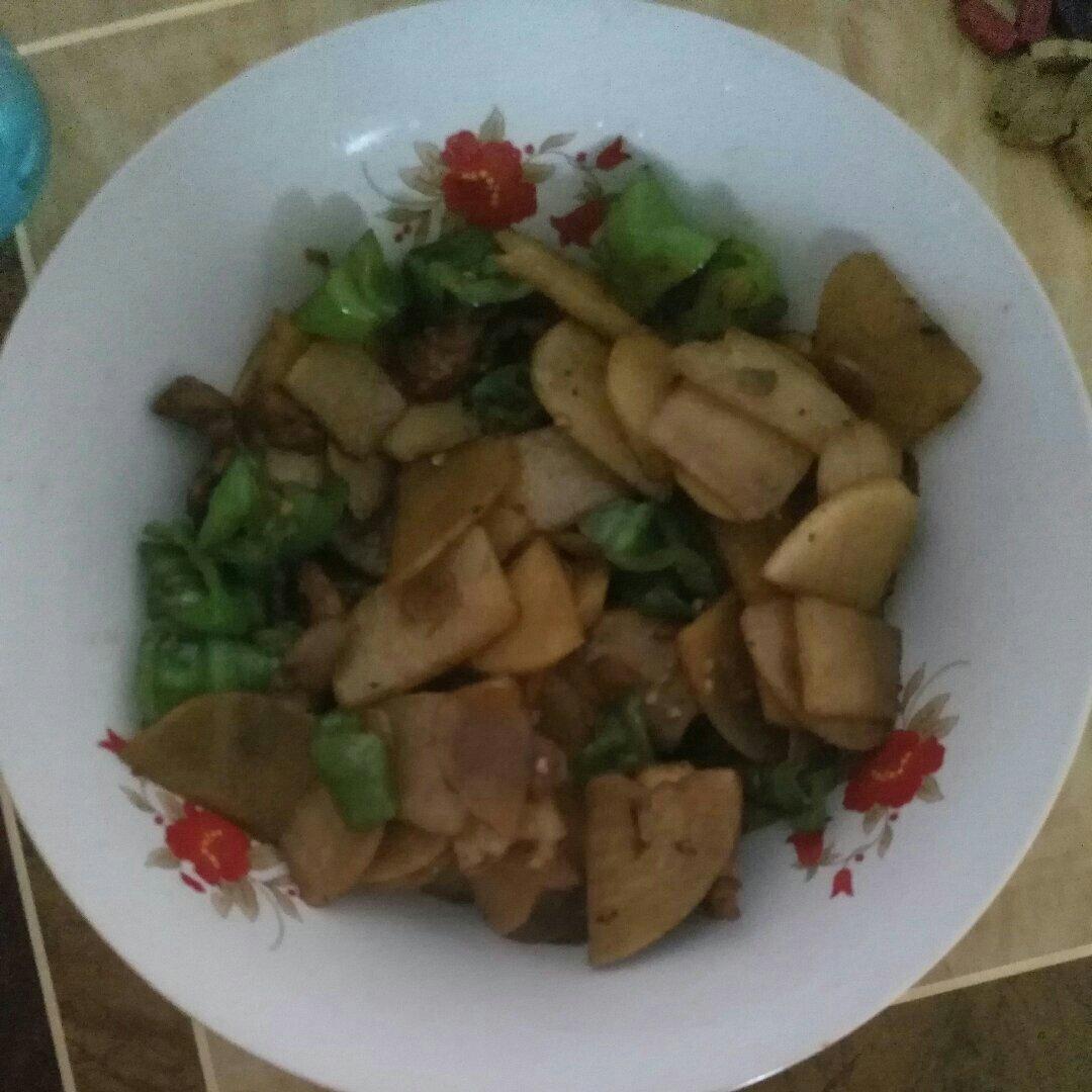 地瓜炒肉片