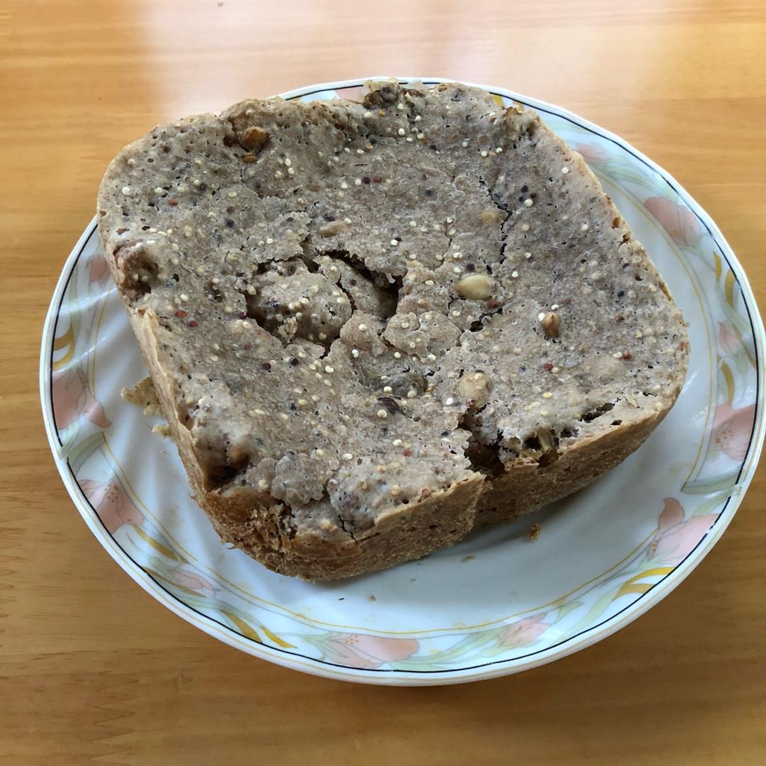 杂粮坚果全麦软欧