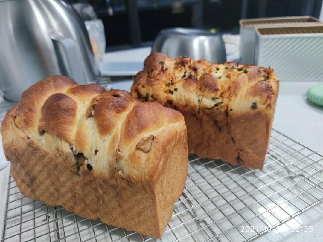 香葱肉松手撕吐司