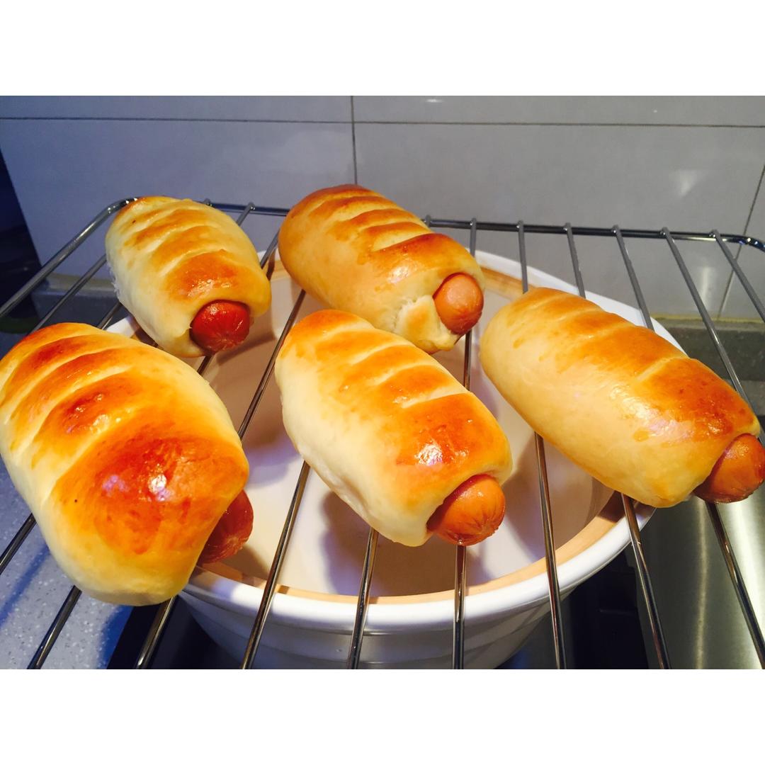 hoyi1980做的热狗面包卷