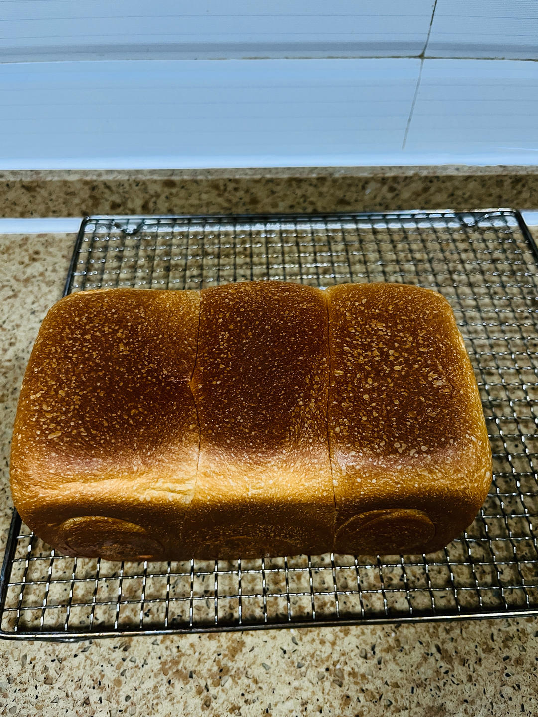 🍞消耗淡奶油吐司｜无黄油｜软绵绵｜奶香浓郁