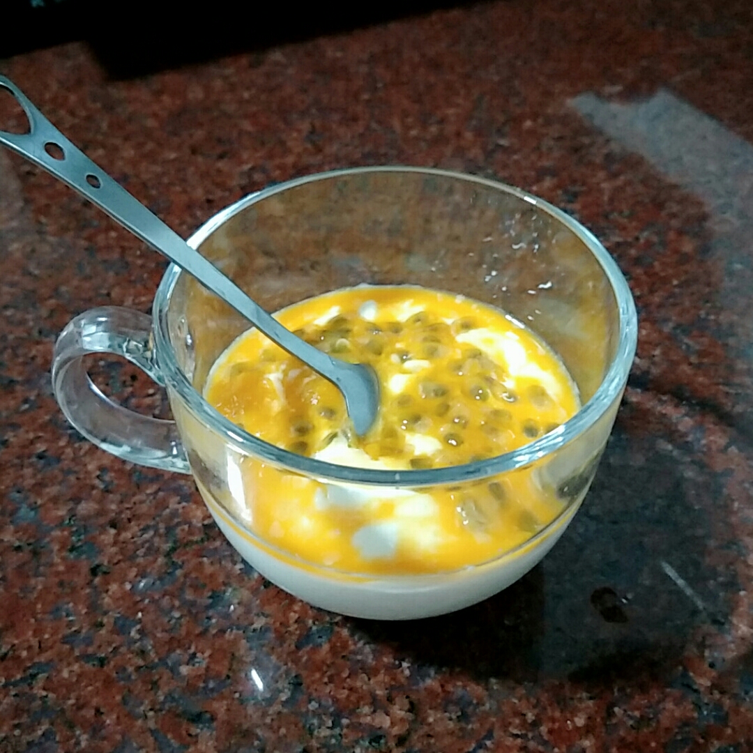 百香果酸奶