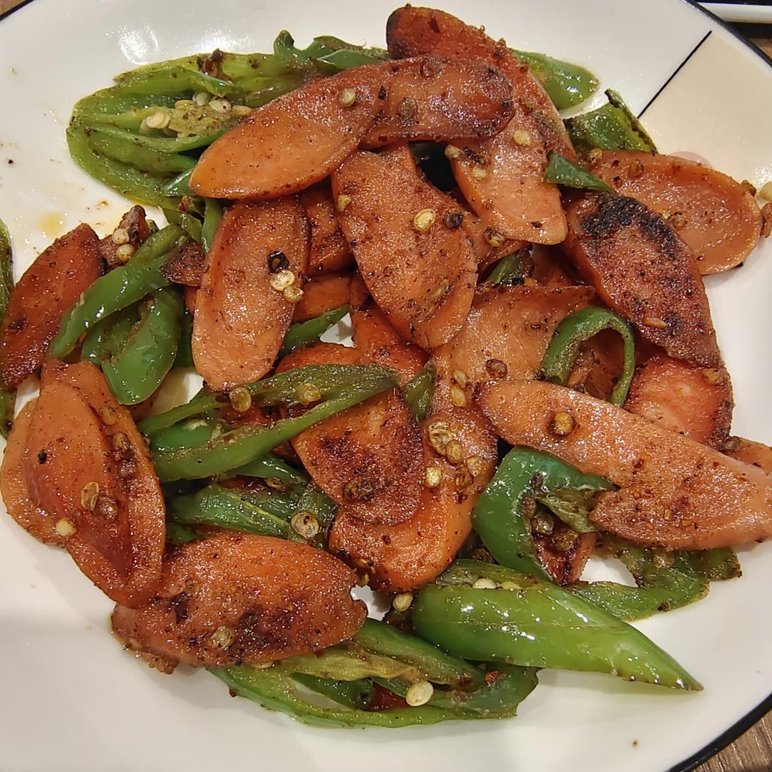 青椒炒火腿肠