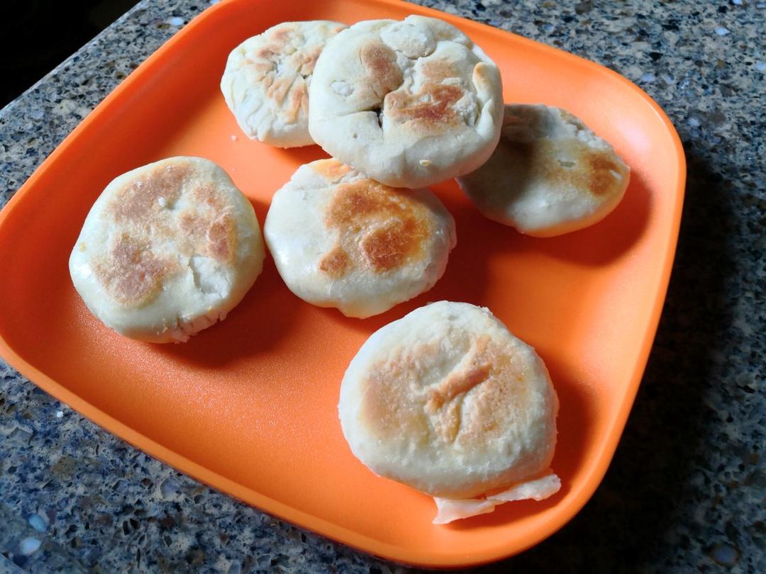 平底锅版酥掉渣豆沙小酥饼