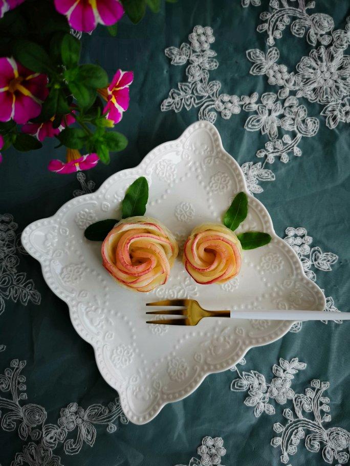 手抓饼新吃法🔥颜值爆表🌹酥皮玫瑰花苹果派