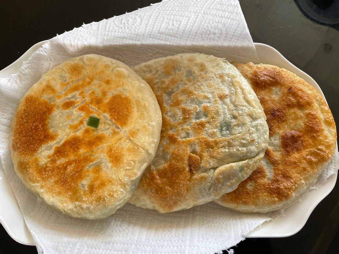 皮薄馅大～韭菜鸡蛋饼