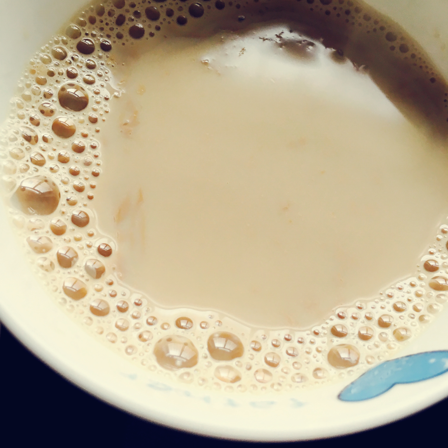 浓浓的锅煮奶茶