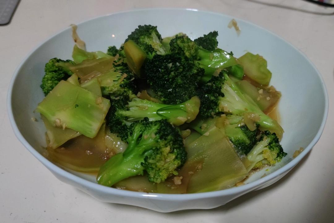 蚝油蒜蓉西兰花