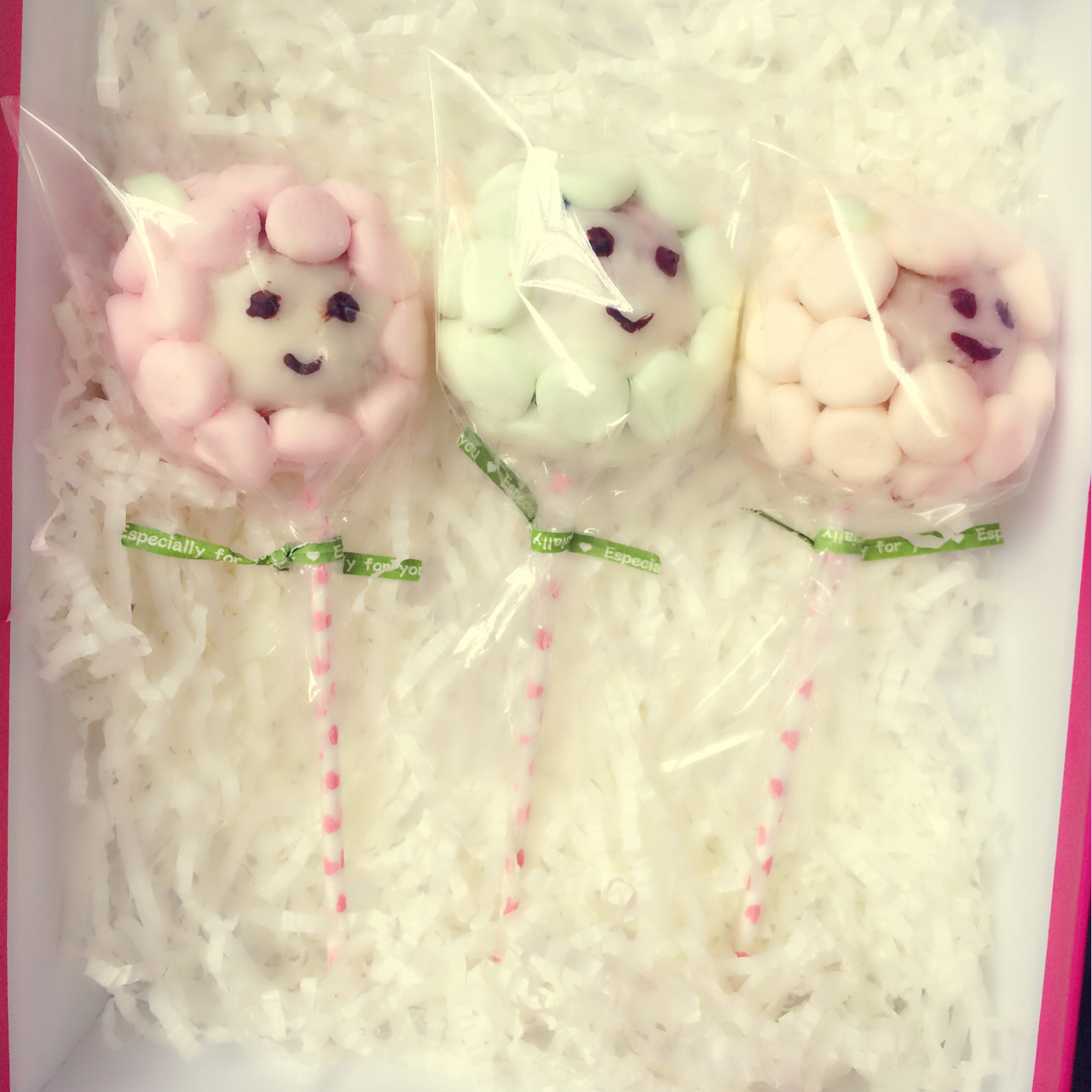 《Tinrry下午茶》教你做棒棒糖蛋糕