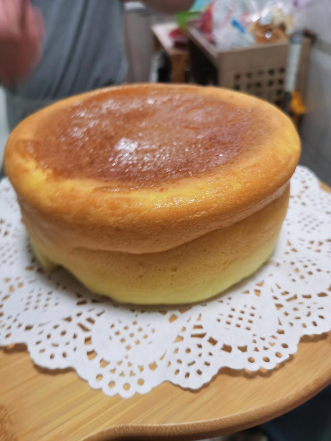 简单的美味电饭锅蛋糕
