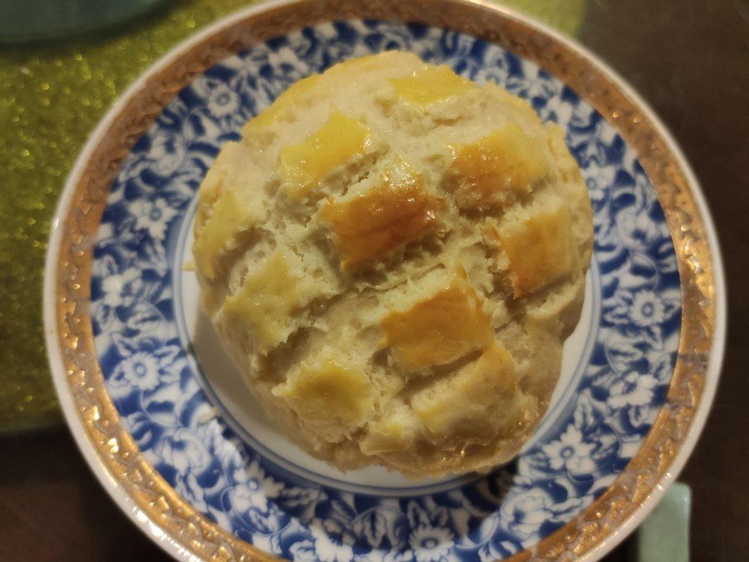 好吃到炸裂的港式菠萝包（附带制作酥皮的小视频）