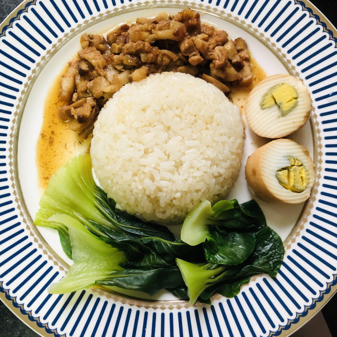 好吃到停不下来的卤肉饭