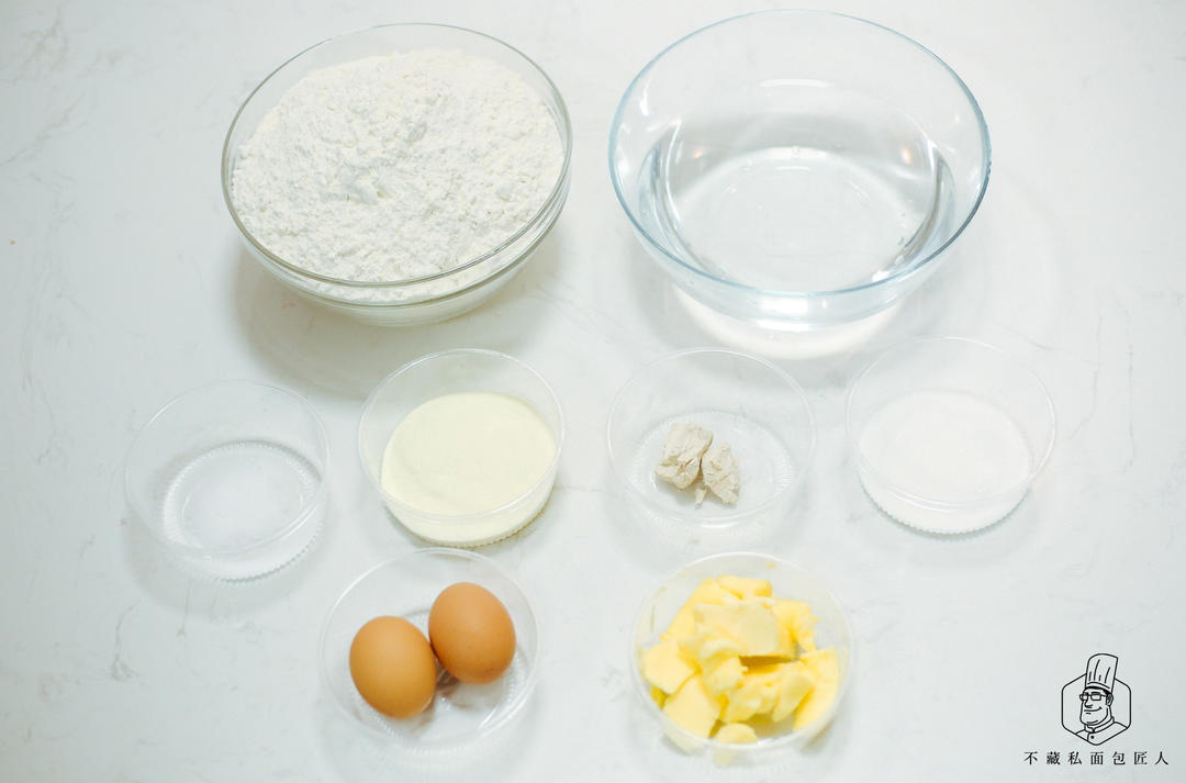 纯奶手撕吐司的做法 步骤1