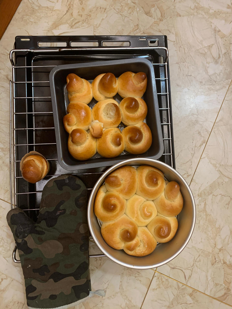 🍯蜂蜜脆底小面包🍞路边烘焙小铺的味道🏘