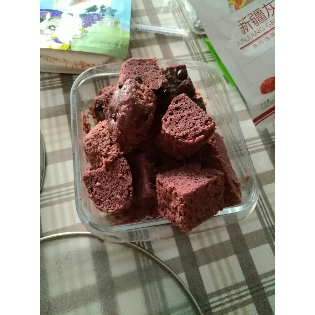 玉米桃仁红枣发糕～～吃点儿粗粮系列