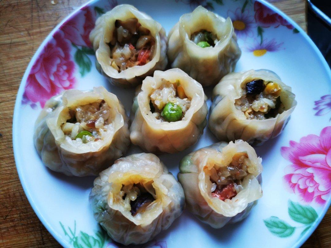 饺子皮咸蛋黄烧麦