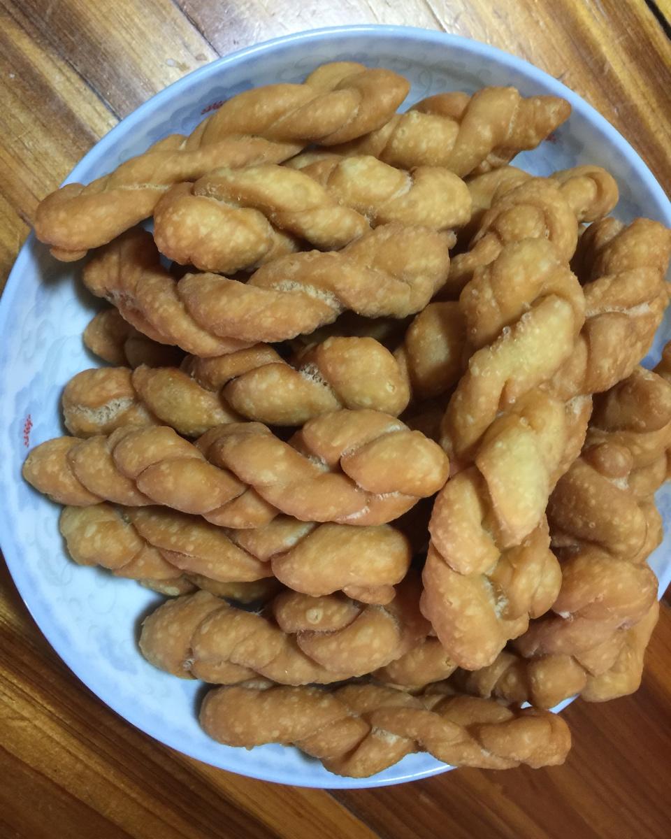 鸡蛋小麻花