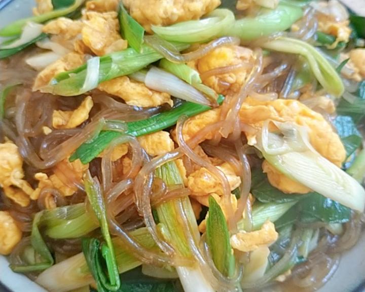 粉丝炒蒜苗的做法