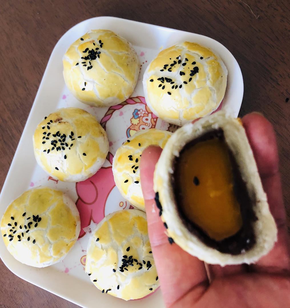 蛋黄酥