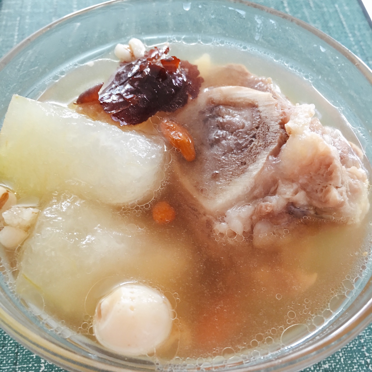 冬瓜猪骨汤（清热祛湿，适合夏天的汤）